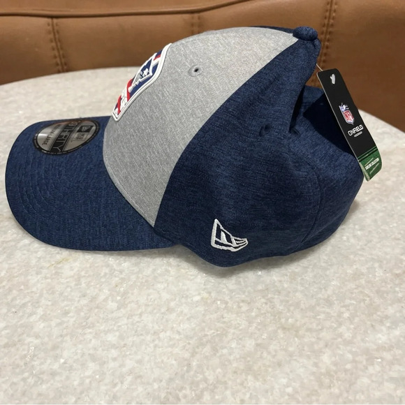 New England Patriots New Era 39THIRTY NFL Official Sideline Road Cap Med/large - Picture 2 of 7